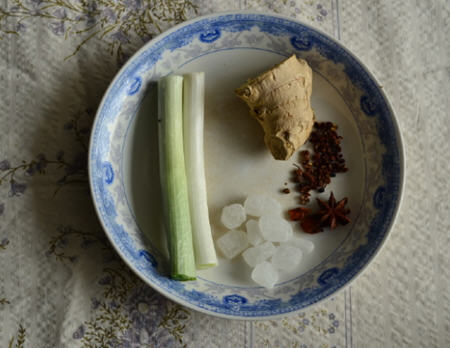 板栗焖鸡翅的家常做法3 板栗焖鸡翅的家常做法3
