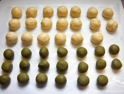 抹茶红豆菊花酥7 抹茶红豆菊花酥7